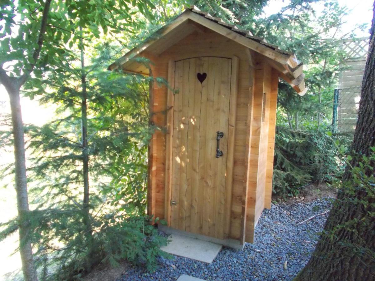 Baumhaus Wolfshoehle Fischach Buitenkant foto