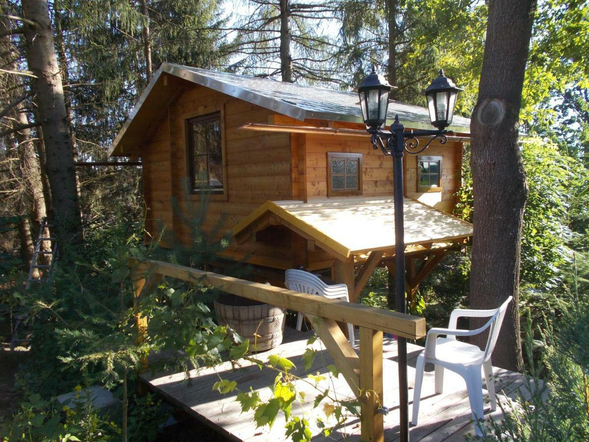 Baumhaus Wolfshoehle Fischach Buitenkant foto